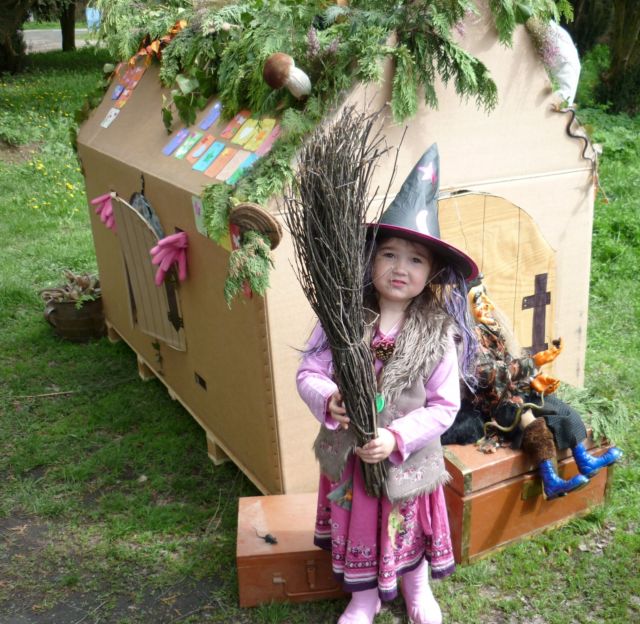 slet čarodějnic 2010-hřiště 138.jpg