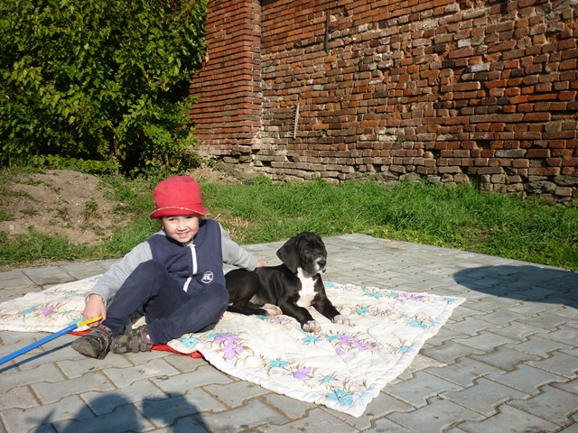 říjen 398